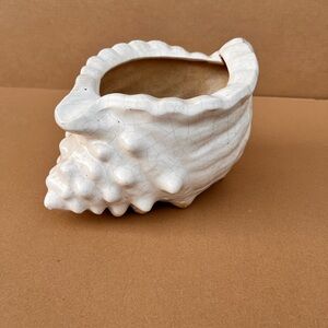 White Ceramic Seashell Planter - Decorative Home Art